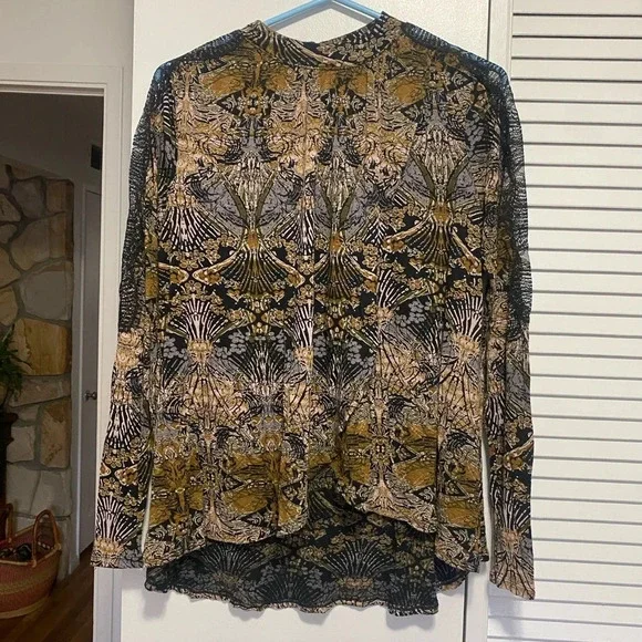 Free People New World Hi Low Top Size M - Picture 1 of 9